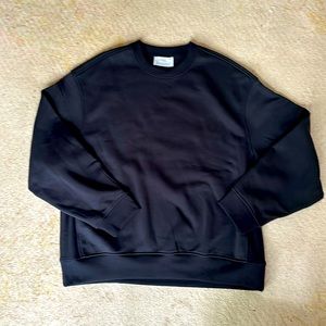 Everlane size XL black crewneck sweatshirt
